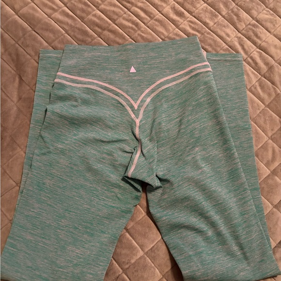 Vitality Pants - Vitality Daydream leggings. Small. Pink and green